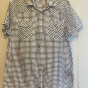 Kenneth Cole men short sleeve shirt .
